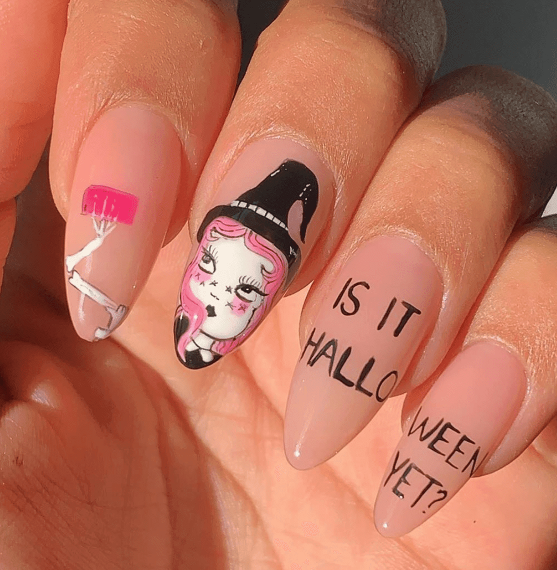 20 Oh-So Spooktacular Halloween Nail Ideas