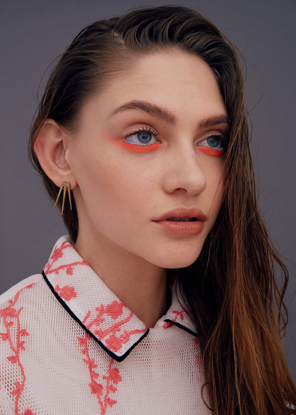Edgy Minimalism – 15 Under-Eye Makeup Ideas