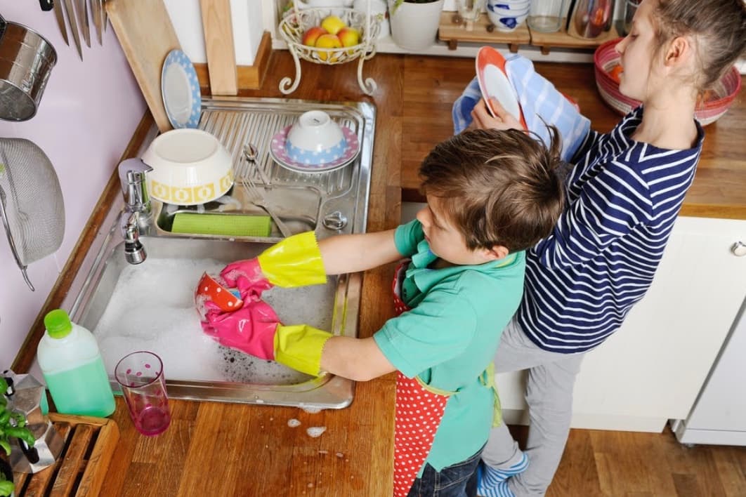 5 Household Habits Every Child Should Master