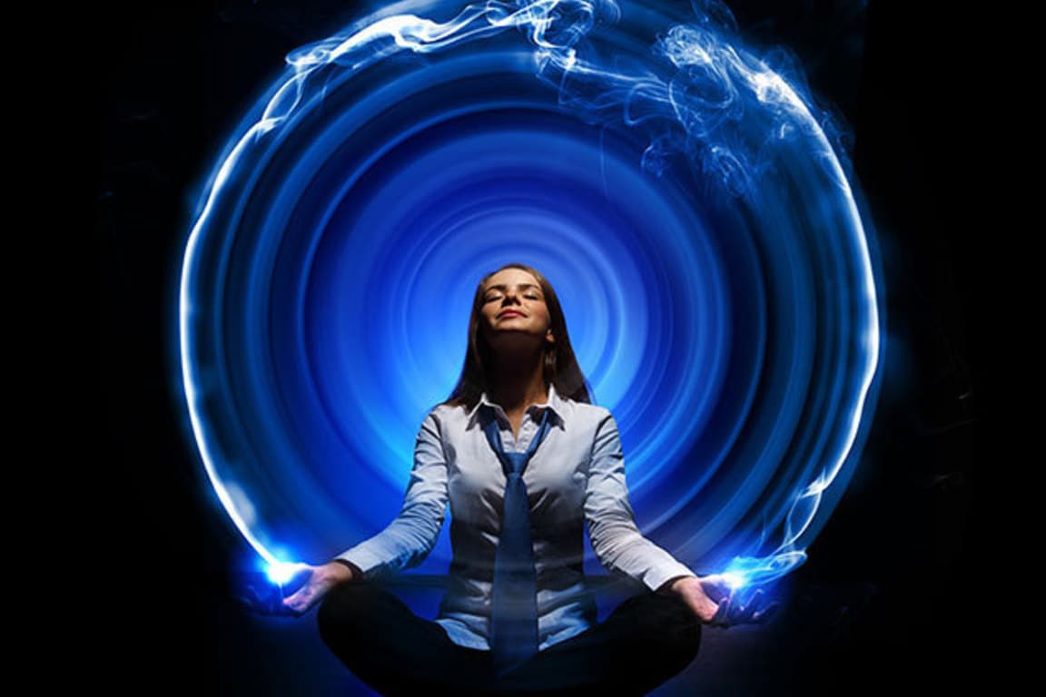 Blue Aura Meaning – How To Find Your Aura