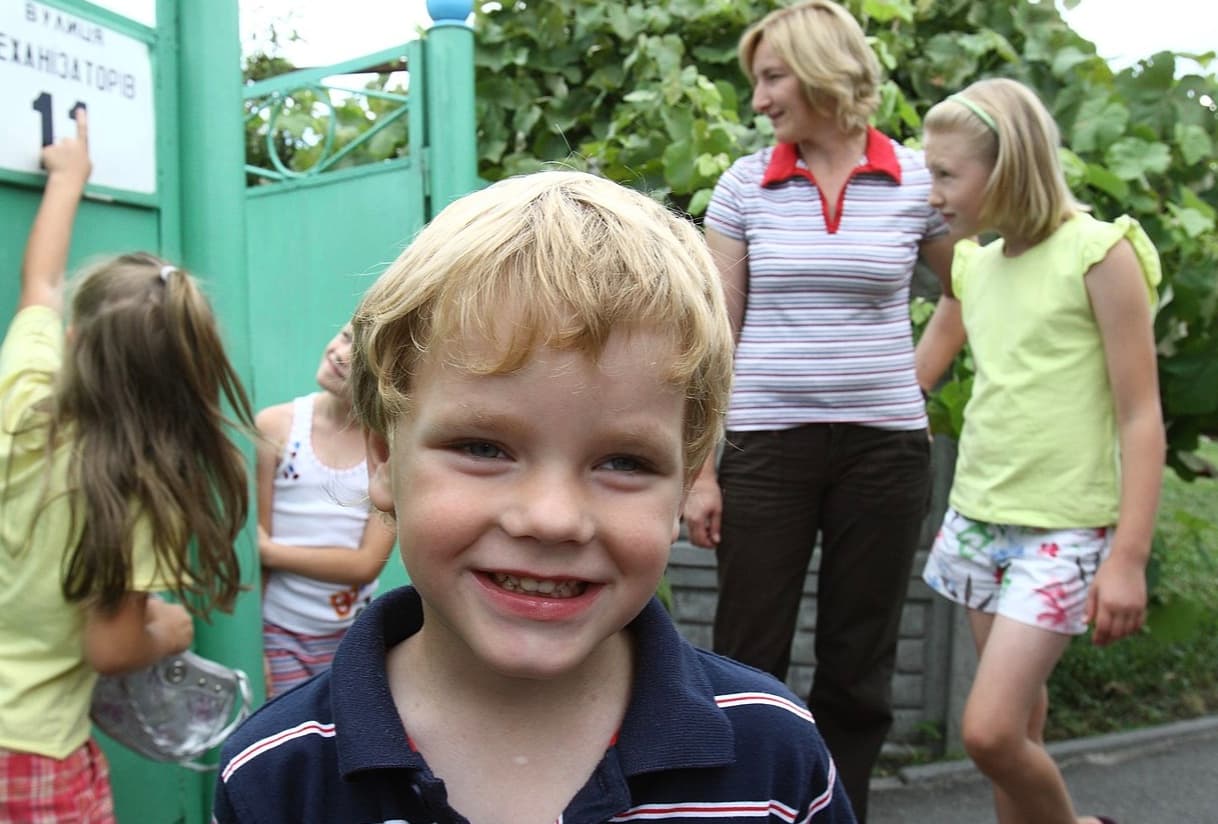 How to Help Your Foster Child Seamlessly Adapt to Their New Routine