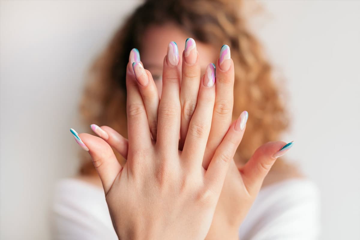 Best Nail Shape For Fat Fingers – How To Make Them Slender