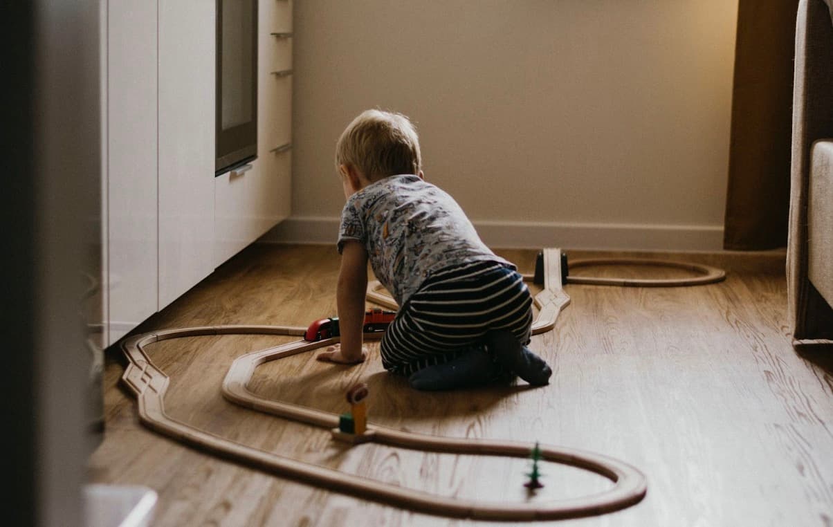 What Kind of Flooring is Best For a Kids Bedroom?