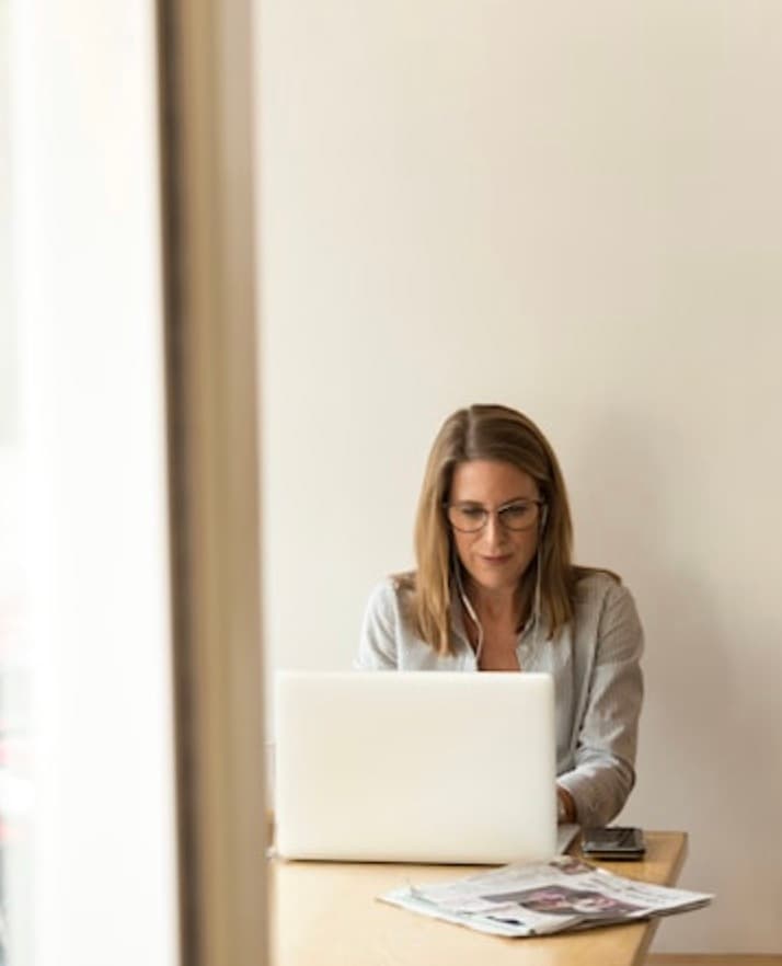 How to Turn Your Passion into Profit: 6 Business Ventures for Moms