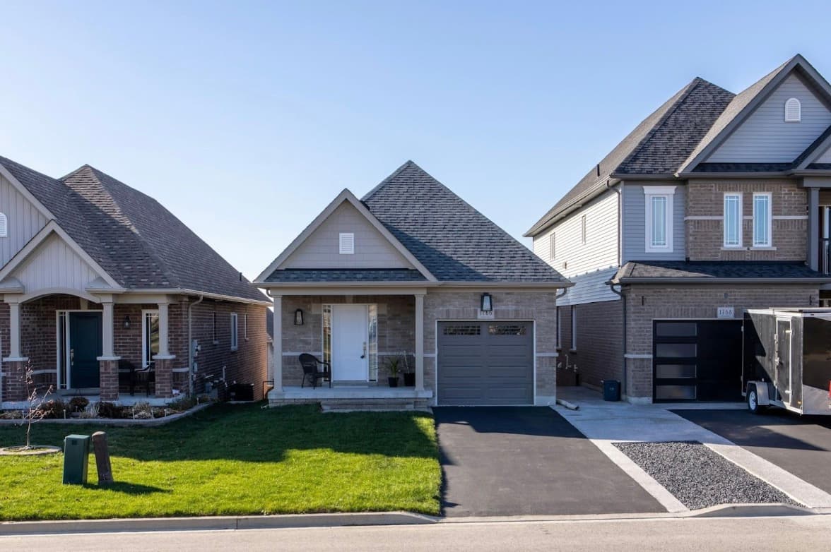 4 Ways You Can Add a Unique Touch to the Exterior of Your Home