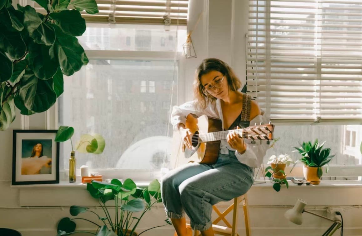 Artistic Ascent: 6 Tips to Turn Your Music into a Streaming Sensation