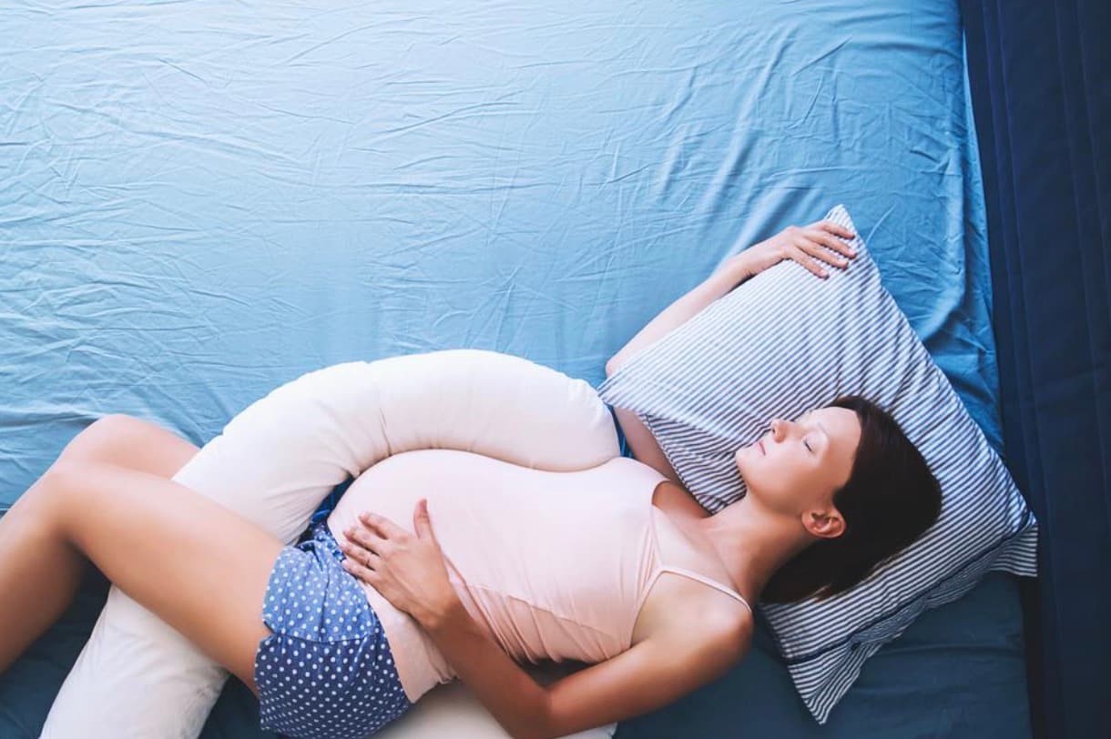 What Are the Best Sleeping Positions When Pregnant?