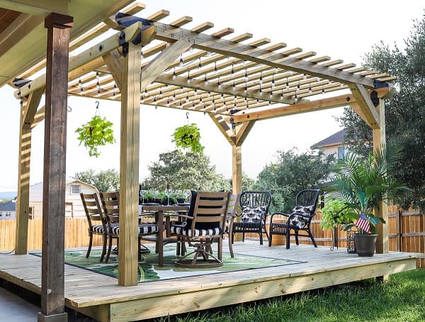 17 Cool Pergola Tutorials To Beautify Your Home