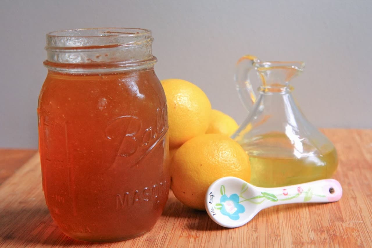 15 Effective Natural Homemade Recipes For Cough Relief