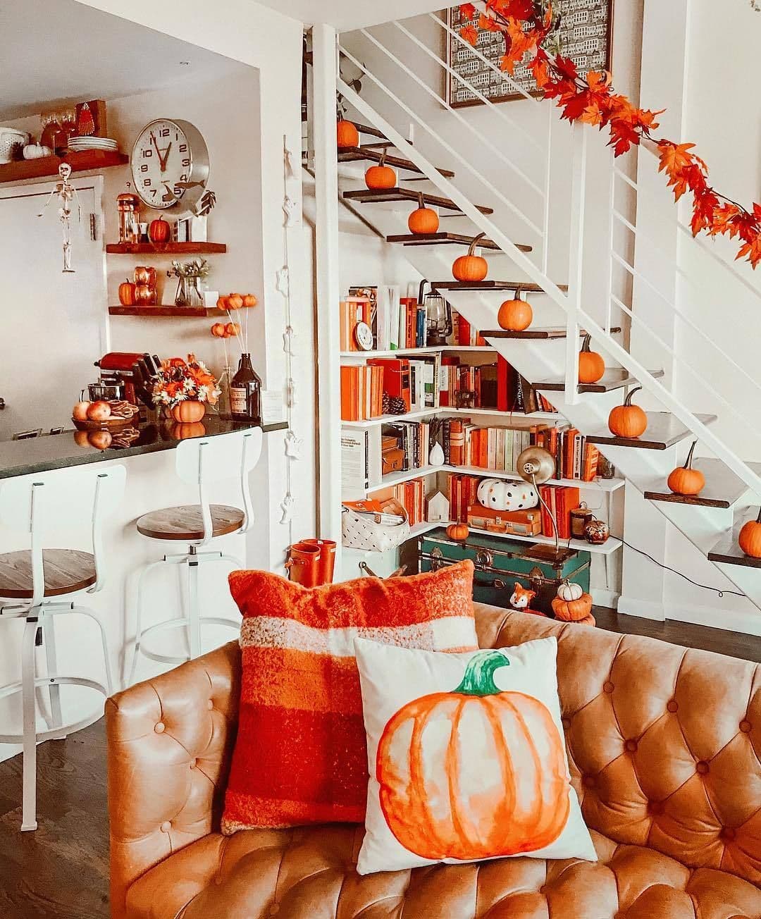 28 Oh-So-Spooky Halloween Home Decorations