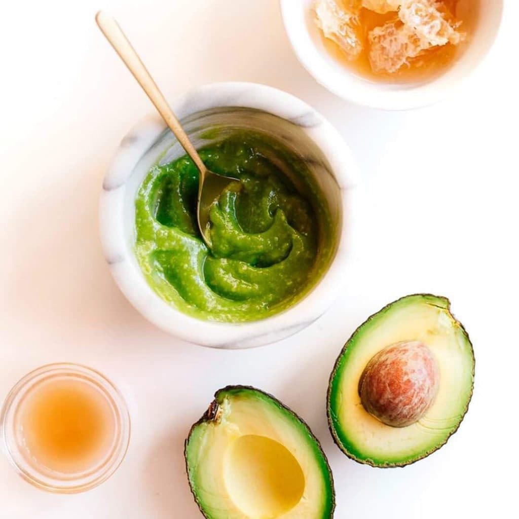 20 Homemade Oil-Eliminating Face Mask Recipes