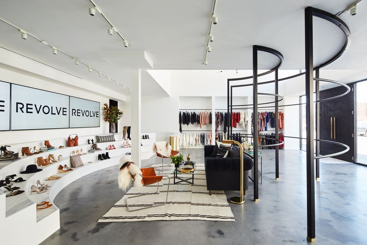 Stores Like Revolve – Best Online Retailers For Women