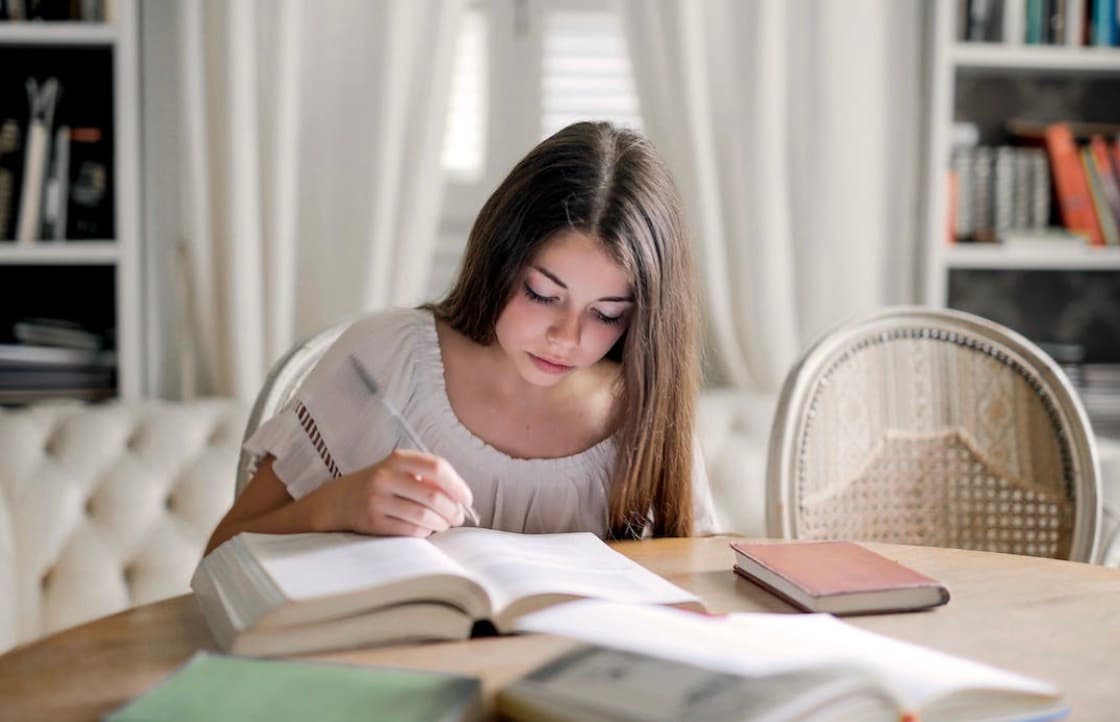 8 Tips for Balancing an MBA with Family and Work