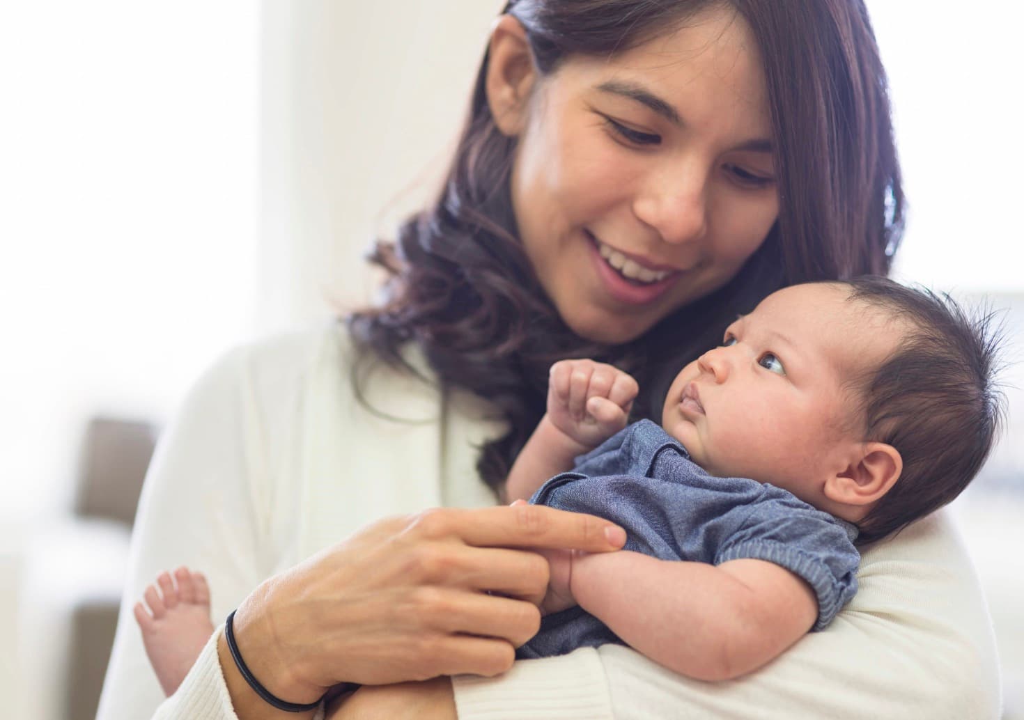 How Losing Weight Can Improve Mental Health for New Moms