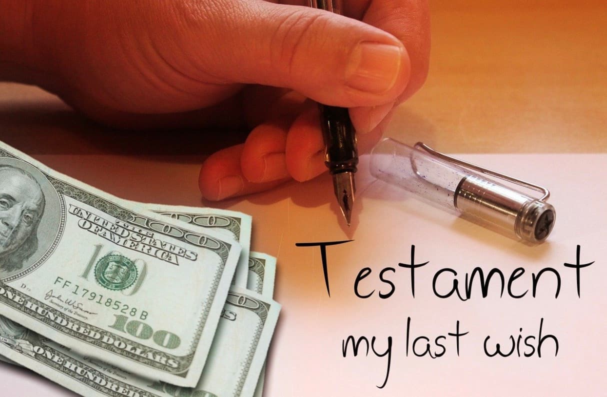 Dealing with Practical Matters: Handling Finances and Estate after a Family Member’s Death
