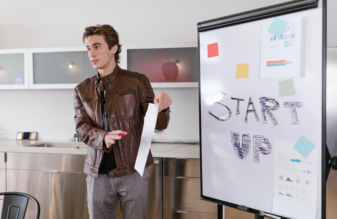 Career Planning for Students: Setting Goals and Navigating Your Future