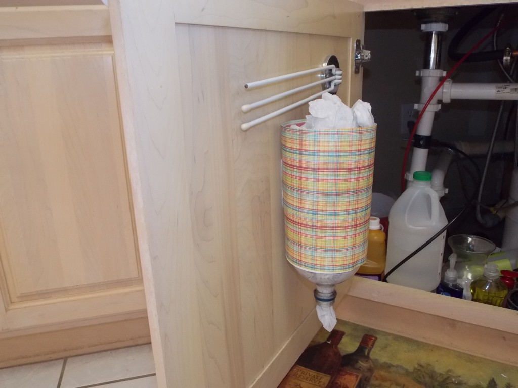 diy bottles grocery bag holder out of a soda bottle borderhoarder