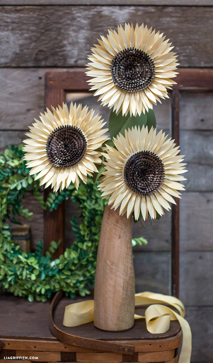 paper flowers diy paper sunflower liagriffith