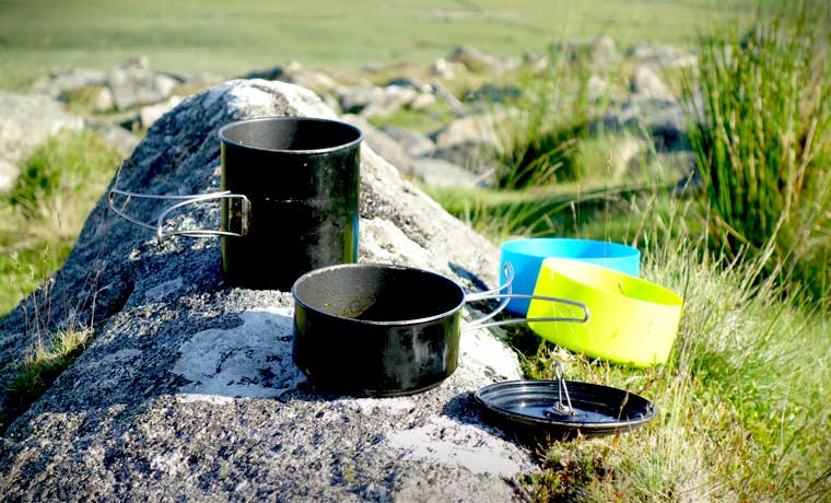 Camping Hacks Cooking Set