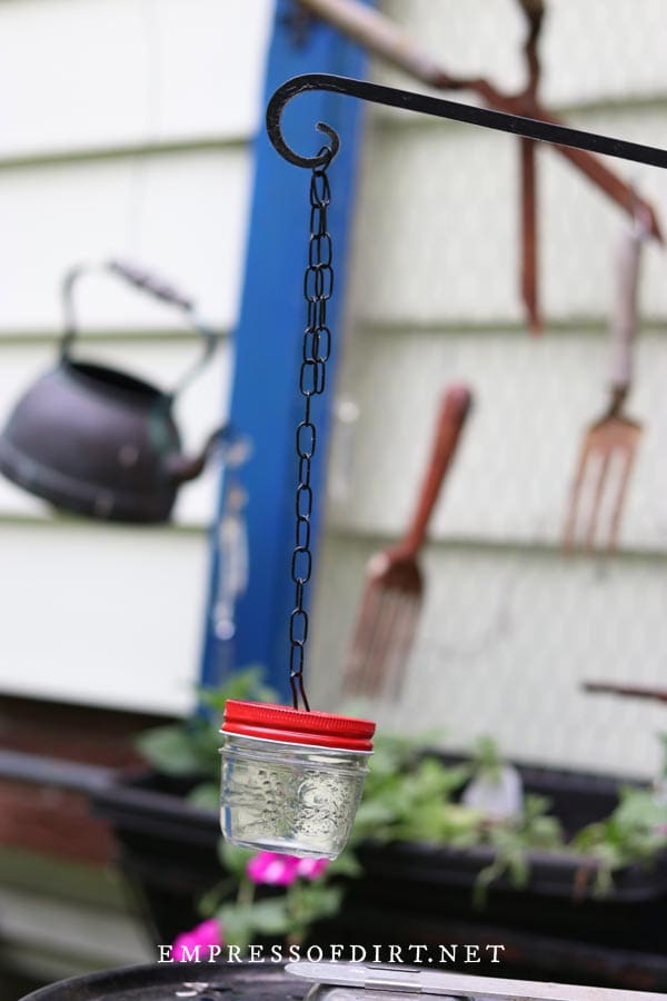 DIY Bird Feeder empressofdirt.