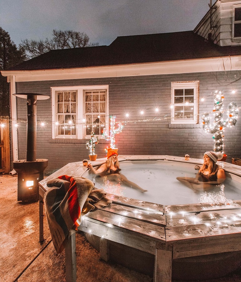 15 Rocking DIY Hot Tubs for Every Backyard