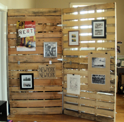 diy room divider pallet room divider myfriendstaci