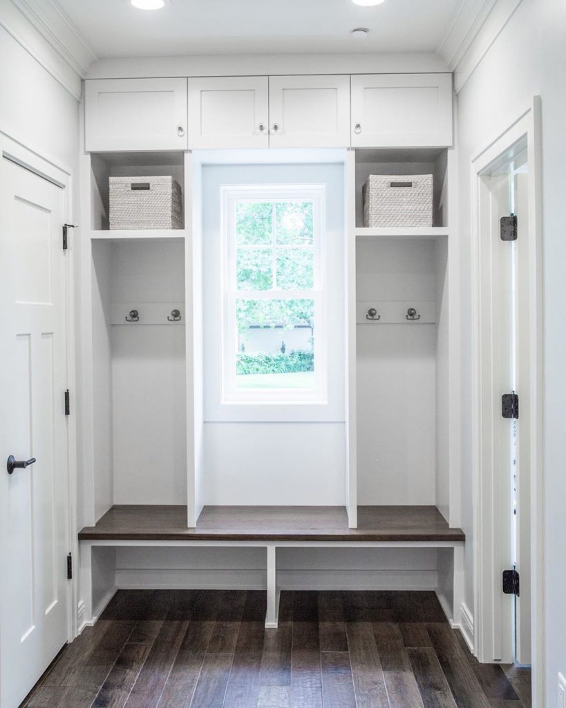 20 Marvelous Mudroom Ideas To Inspire Entryway Makeover