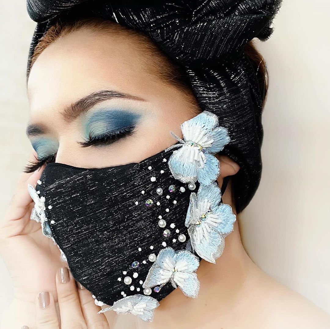 face mask fashion CDlI31KgmCC