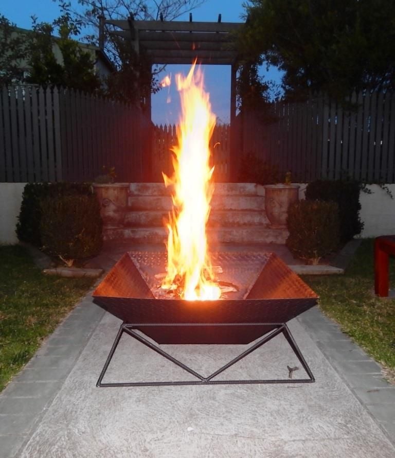 instructibles metal tin firepit