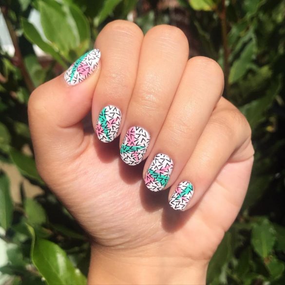 20 Chic Short Nail Designs To Try This Year