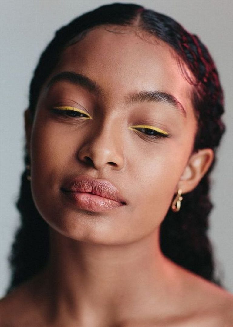 These 18 Cat-Eye Looks Are The Mood Of 2020