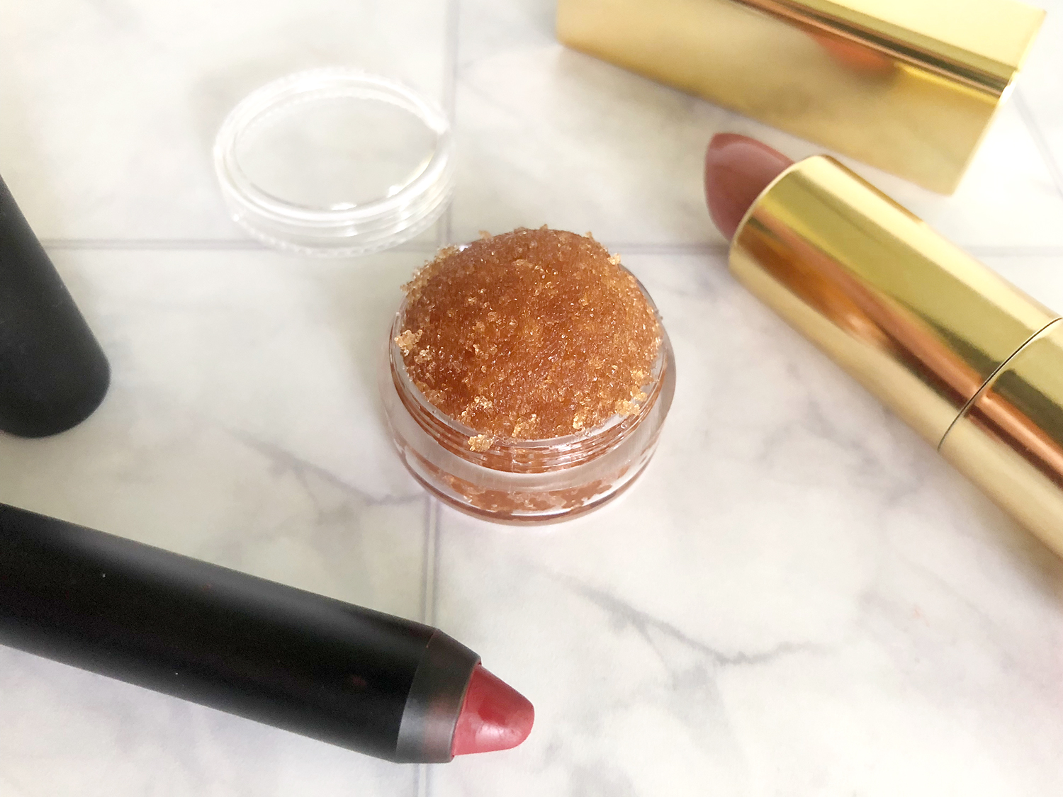 DIY Lip Scrub HERO