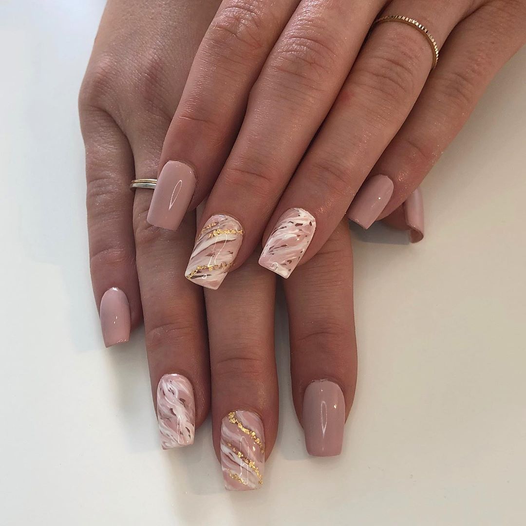 21 Mesmerizing Marble Nail Design For All Nail Shapes