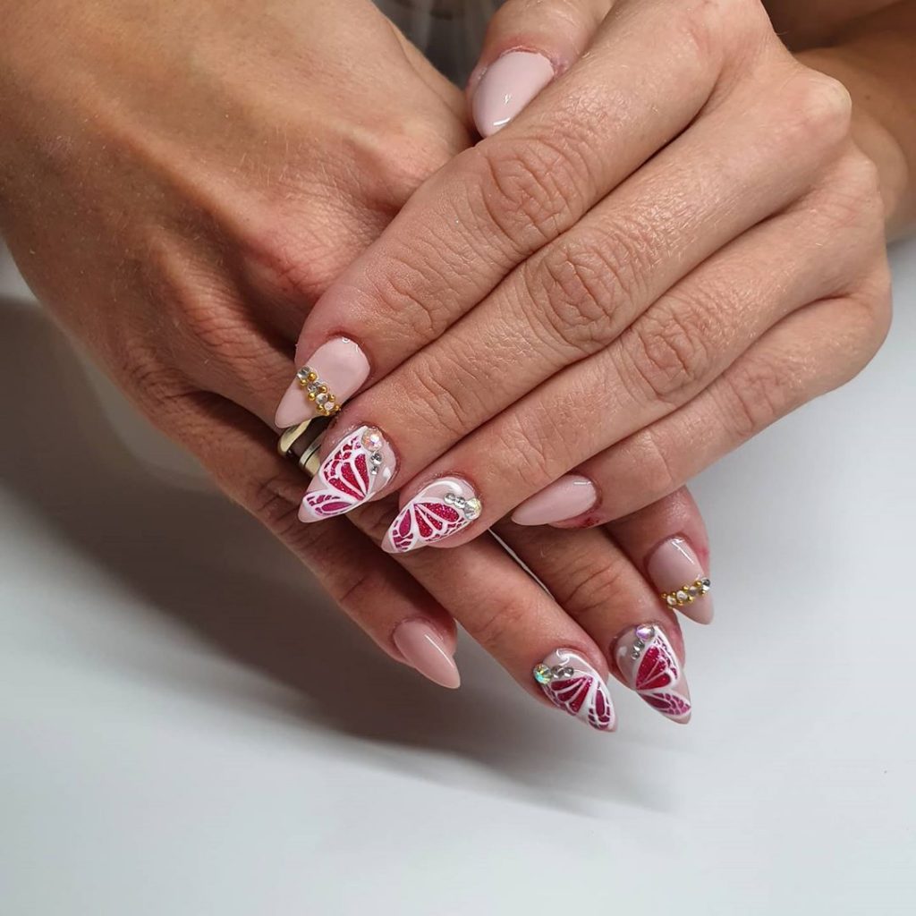 20 Stunning Designs For Short Acrylic Nails In All Shapes