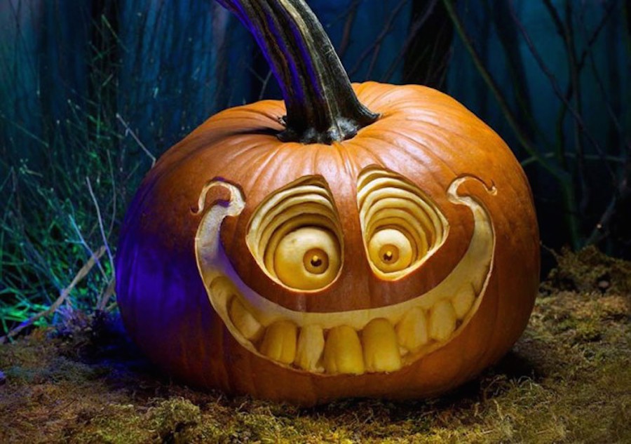 21 Hauntingly Good Carved Pumpkin Ideas