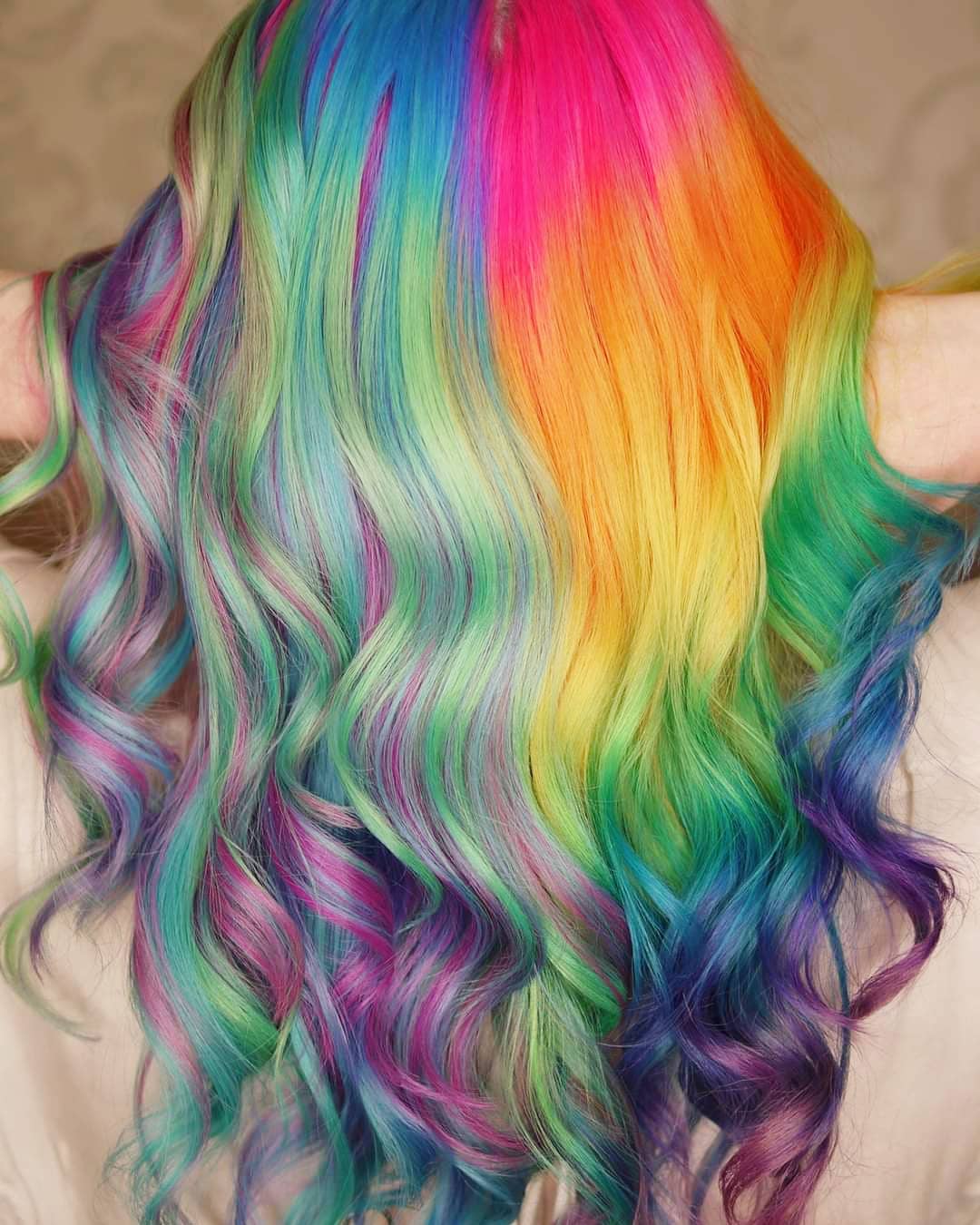 rainbow hairh CG4uiArlX3w