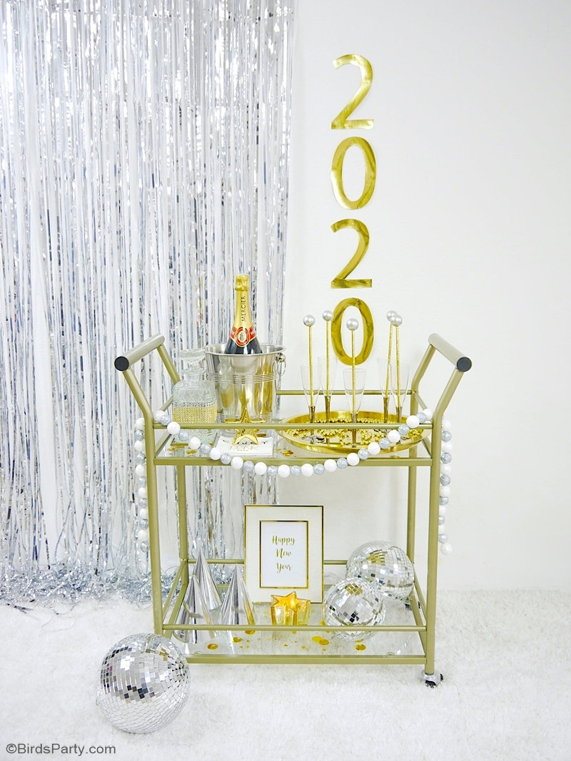 gold silver new years eve bar cart01
