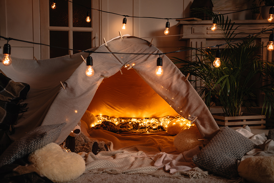 living room tent getty 818435554
