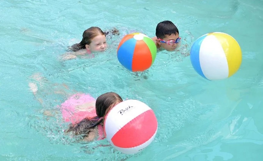 beach ball race