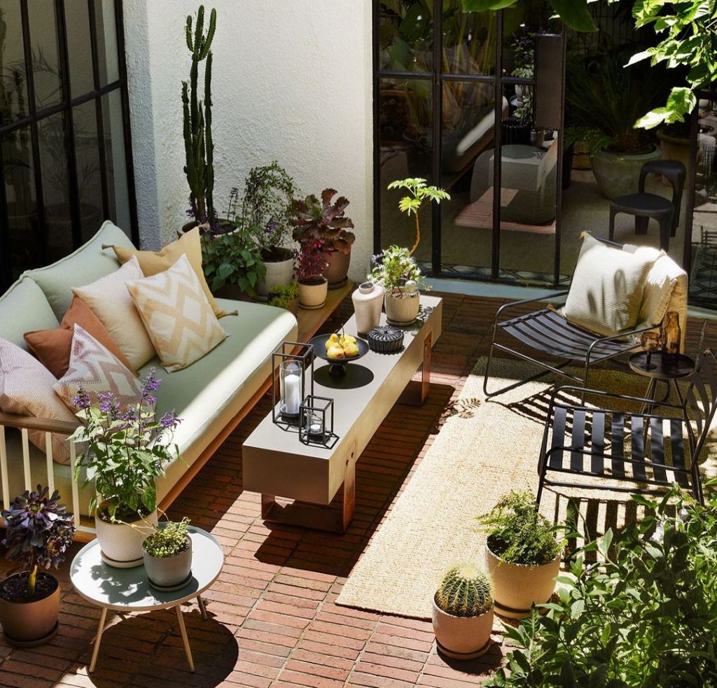 Stores Like Pottery Barn Best Shops For Quality Home Furnishings