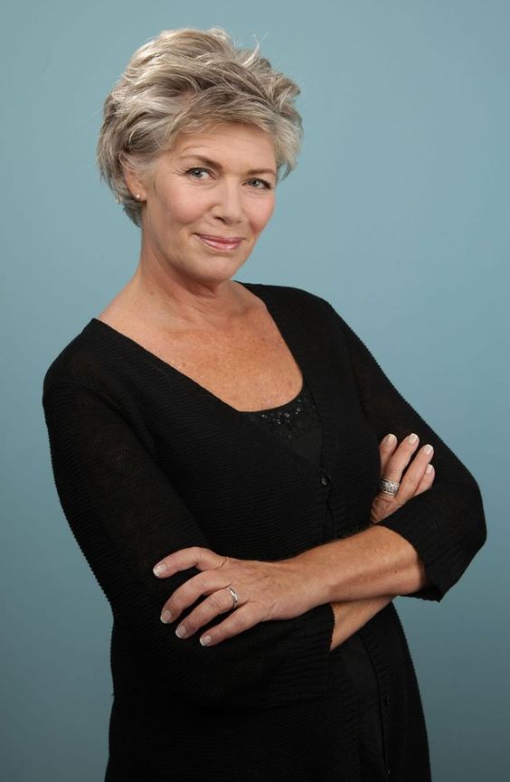 Kelly McGillis after weight loss