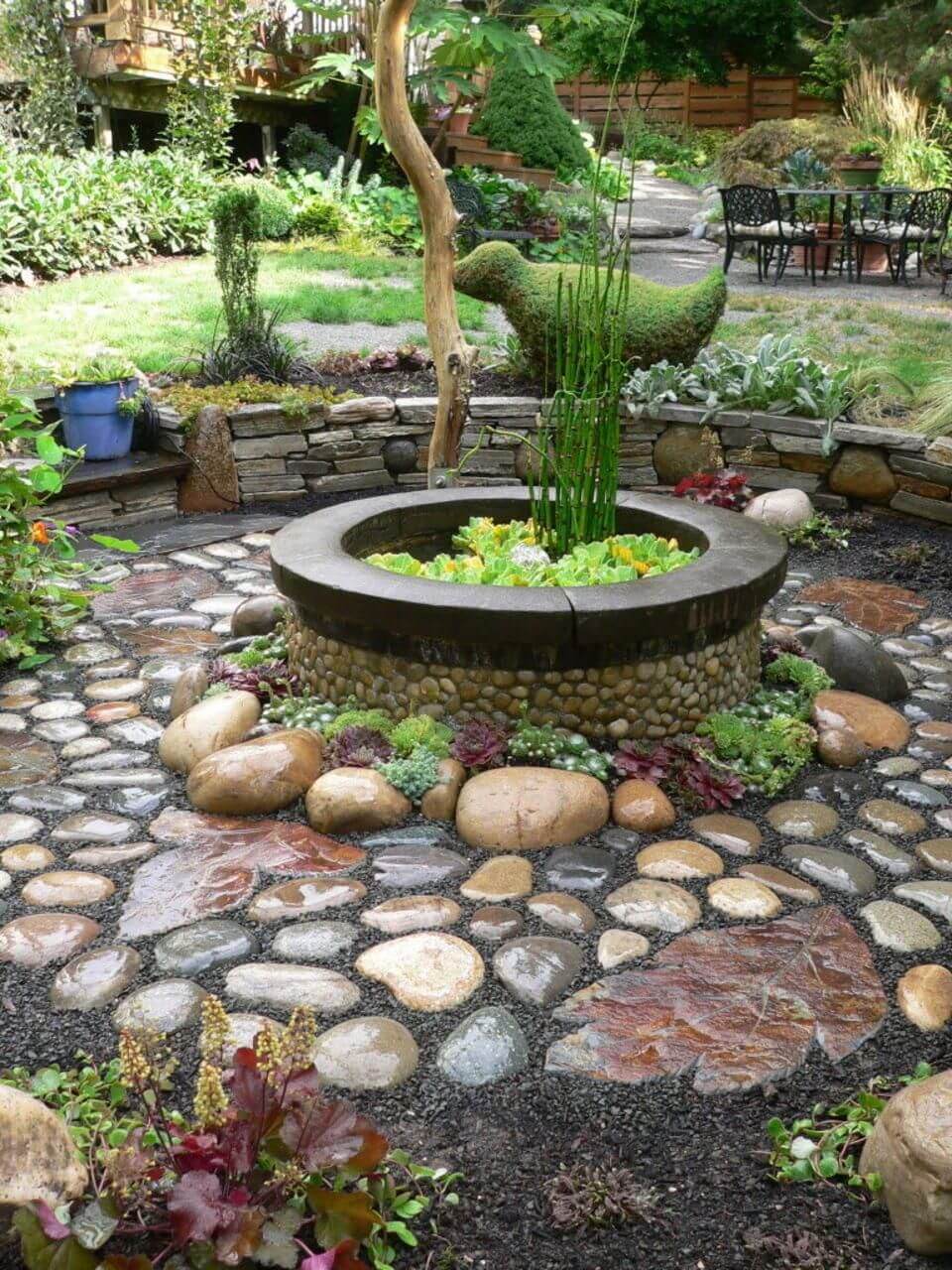 Cobble Stone And Lava Stone Patio With Firepit