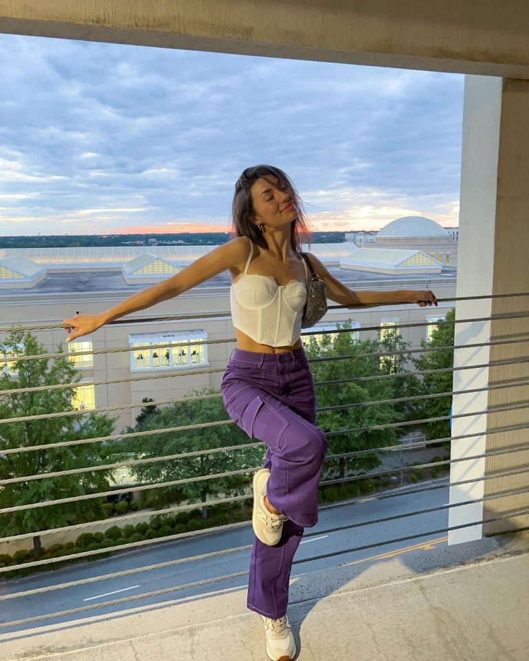 Cargo Pants Outfits Styling Tips for Everyday Chic