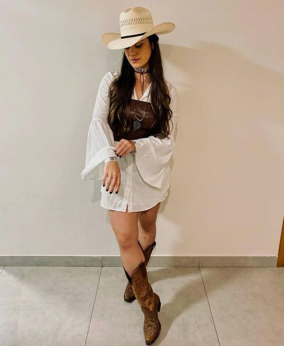 Oversized Botton Sown Shirt, Tube Top, Shorts And Cowboy Boots