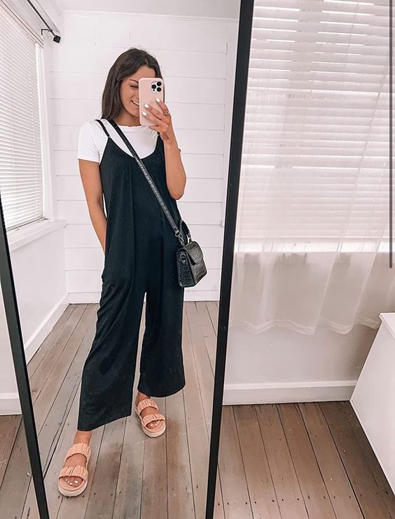 Sleeveless Front Button Loose Jumpsuits and White T-Shirt