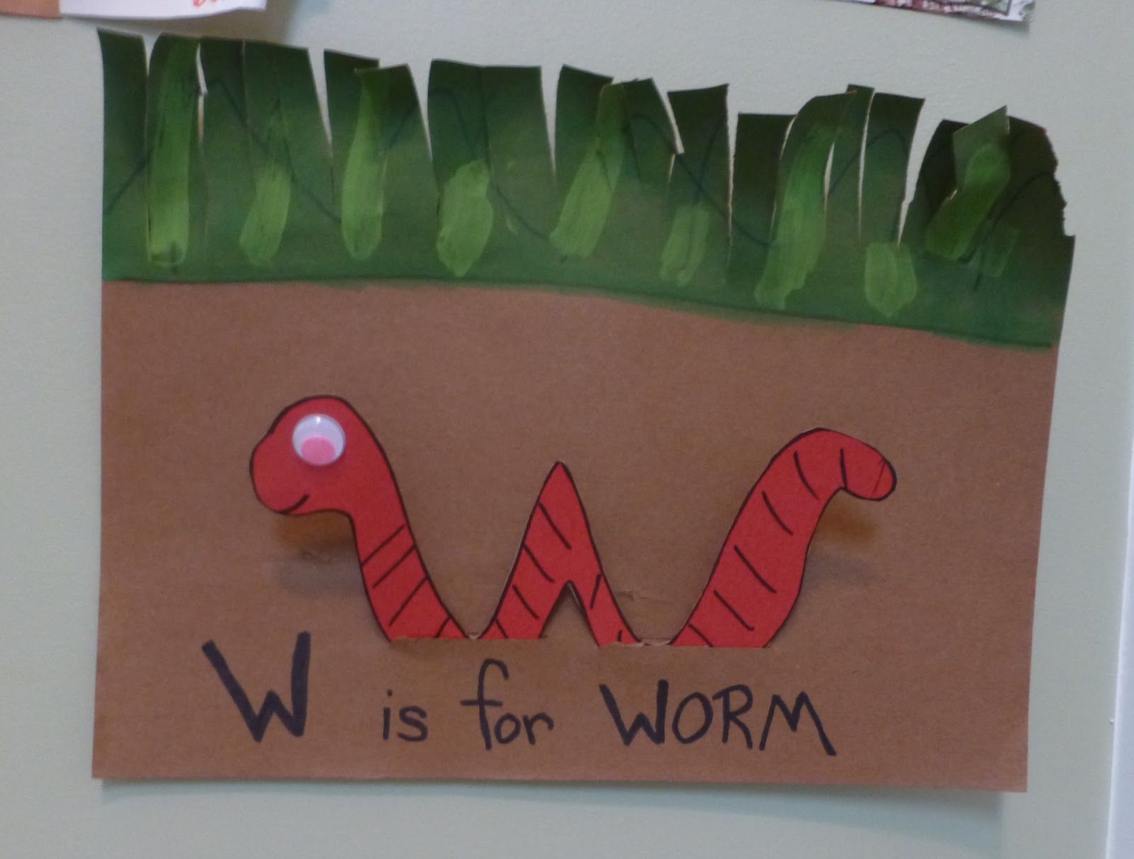 W For Worm In Ground