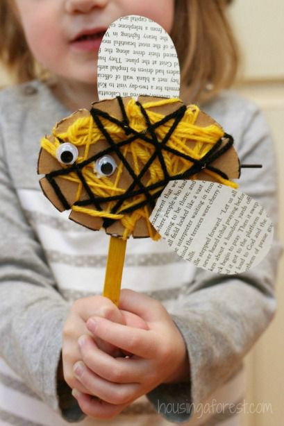 Yarn Wrapped Bee Craft