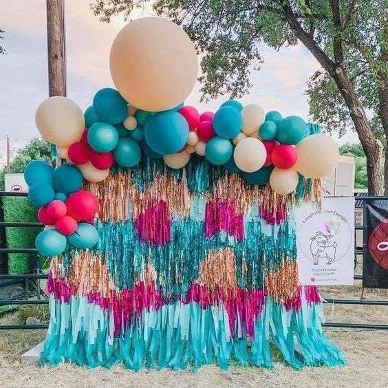 Balloon Garland And Fringe