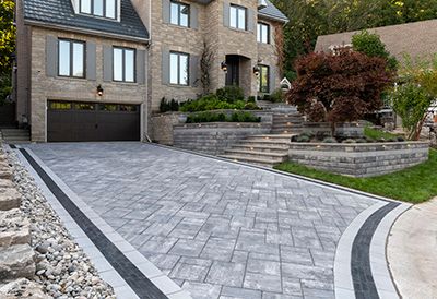 Block Paved Driveway With Colored Edges