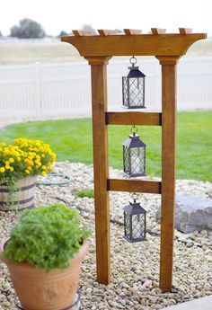 Botanical Tower With Solar Lights